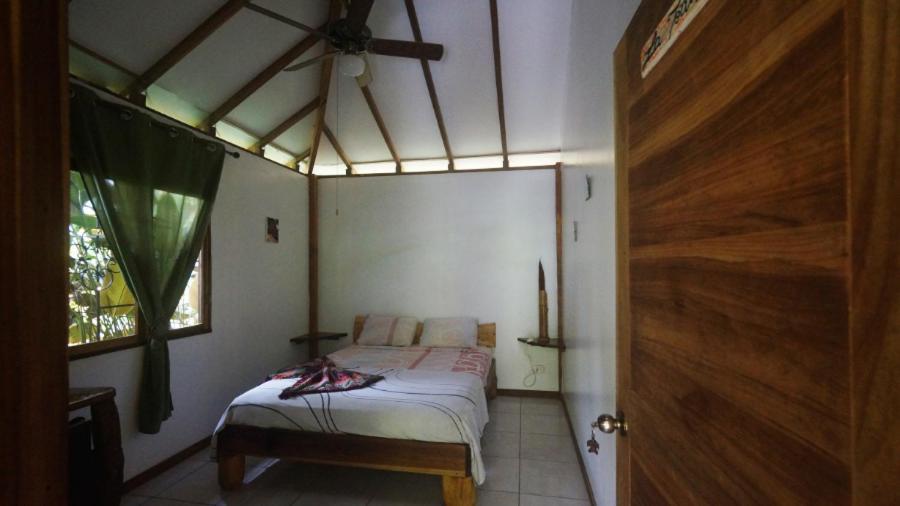 Casa De Los Amigos Caribena Cahuita Exterior photo